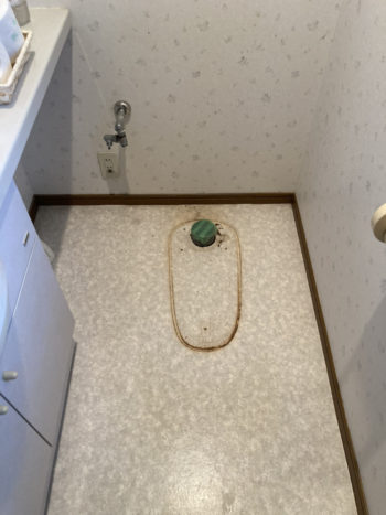 トイレ改修、レンジフード交換工事｜伊豆市