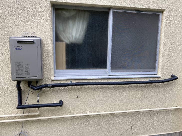 シャワーから水もお湯も出ない！給湯器交換