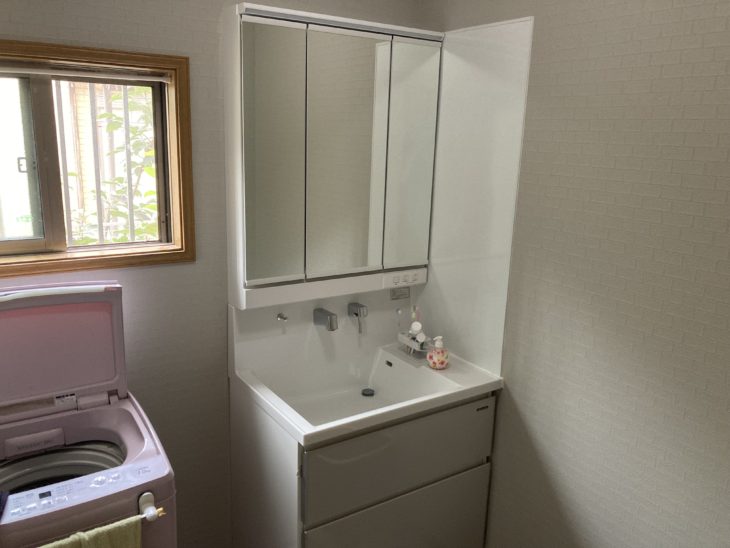 助成金を使用して浴室・洗面化粧台台・キッチンの交換リフォーム