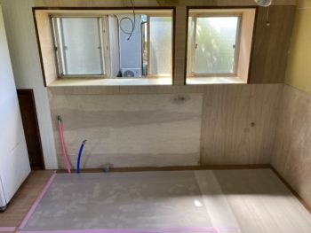 Ｌ型ブロックキッチンからI型システムキッチンへのリフォーム