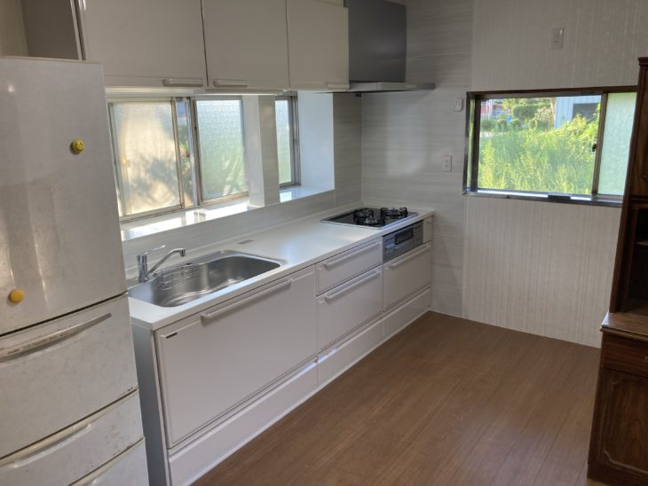 Ｌ型ブロックキッチンからI型システムキッチンへのリフォーム