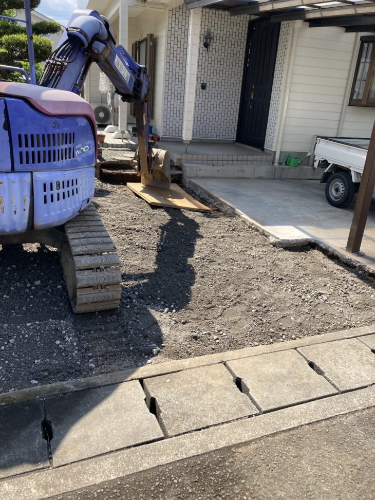 駐車場拡張のためのコンクリート打設工事