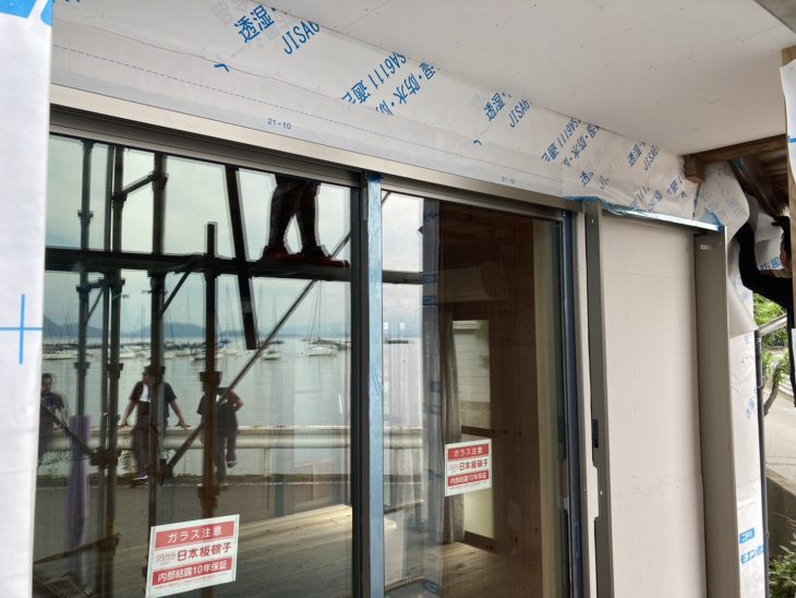 元和室の外壁部を開口しオーシャンビューを実現！