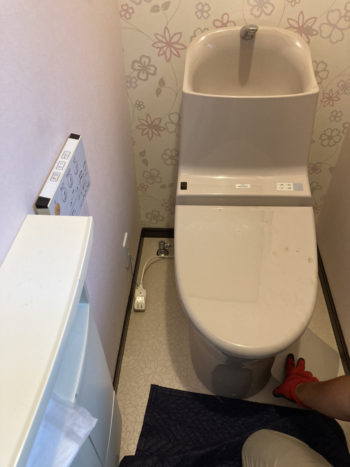 タンクから水が流れなくなったトイレの交換