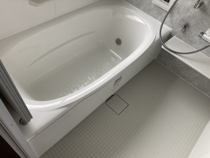 寒い！掃除が大変！タイルのお風呂をユニットバスへリフォーム｜函南町