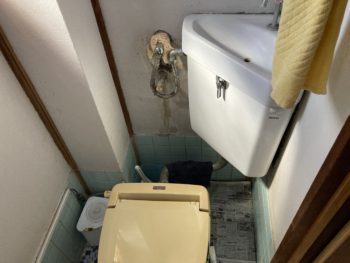 トイレ改修工事｜TOTO　ピュアレストQR+暖房便座