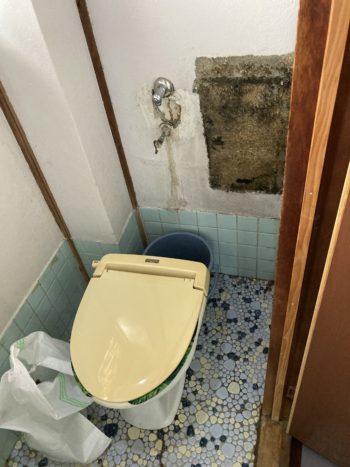 トイレ改修工事｜TOTO　ピュアレストQR+暖房便座