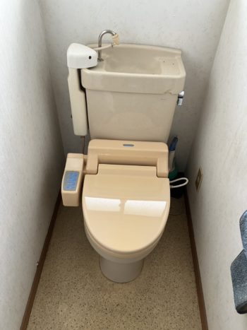 トイレ交換工事17万円