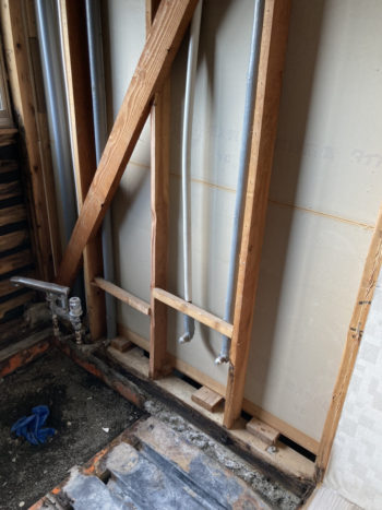 水回り３点、レンジフード、給湯器交換｜三島市