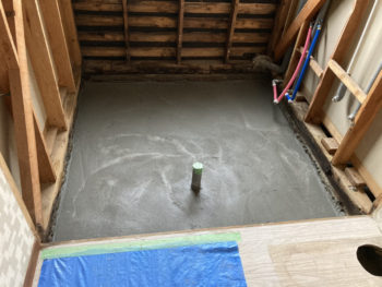 水回り３点、レンジフード、給湯器交換｜三島市