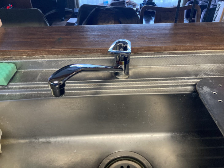 トイレ2台、洗面台2台、キッチン水栓、浴室シャワー水栓、IHコンロ交換｜伊豆の国市