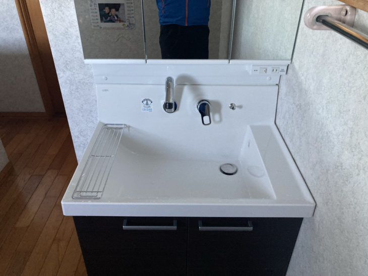 トイレ2台、洗面台2台、キッチン水栓、浴室シャワー水栓、IHコンロ交換｜伊豆の国市