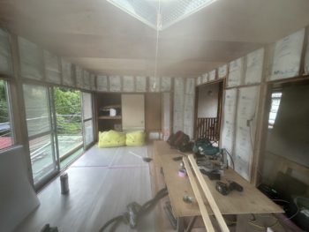 同居のお子様のために和室と洋室を一部屋に内装リフォーム