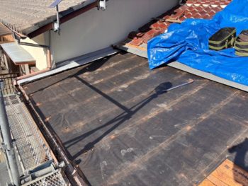 築50年。雨漏りがして雨漏り調査から屋根改修+外壁塗装｜伊豆の国市