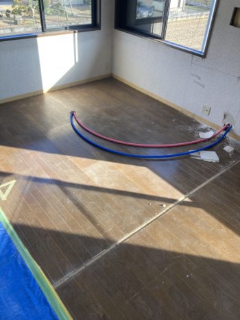 セキスイハイムのボックスラーメン構造の家を2世帯住宅にリフォーム