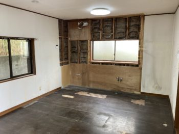 水回り（浴室、洗面台、トイレ、キッチン）LDK・廊下床張り替え｜伊豆の国市