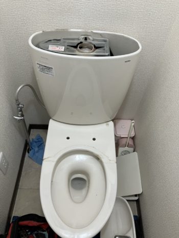 薬局店舗のトイレ便座のみ交換｜伊豆の国市
