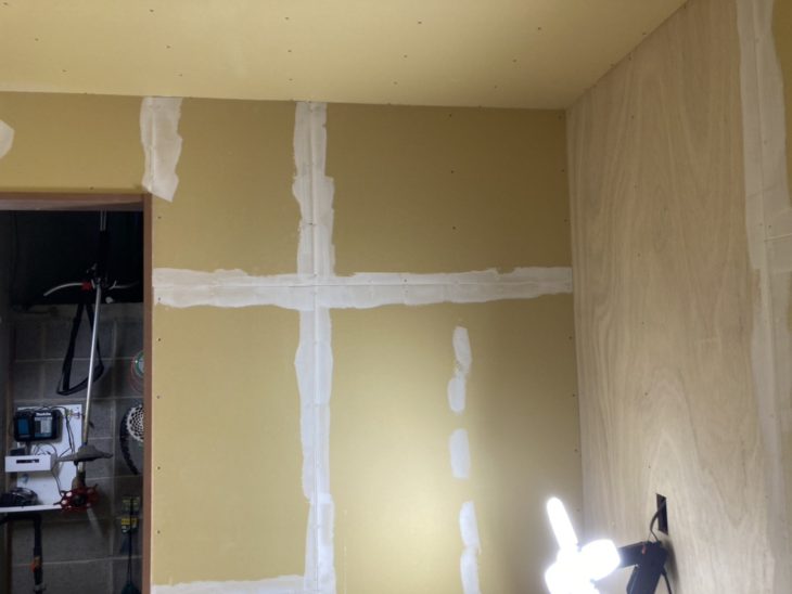 農機具倉庫を改修しシャワー室+脱衣場+化粧室を新設｜伊豆の国市