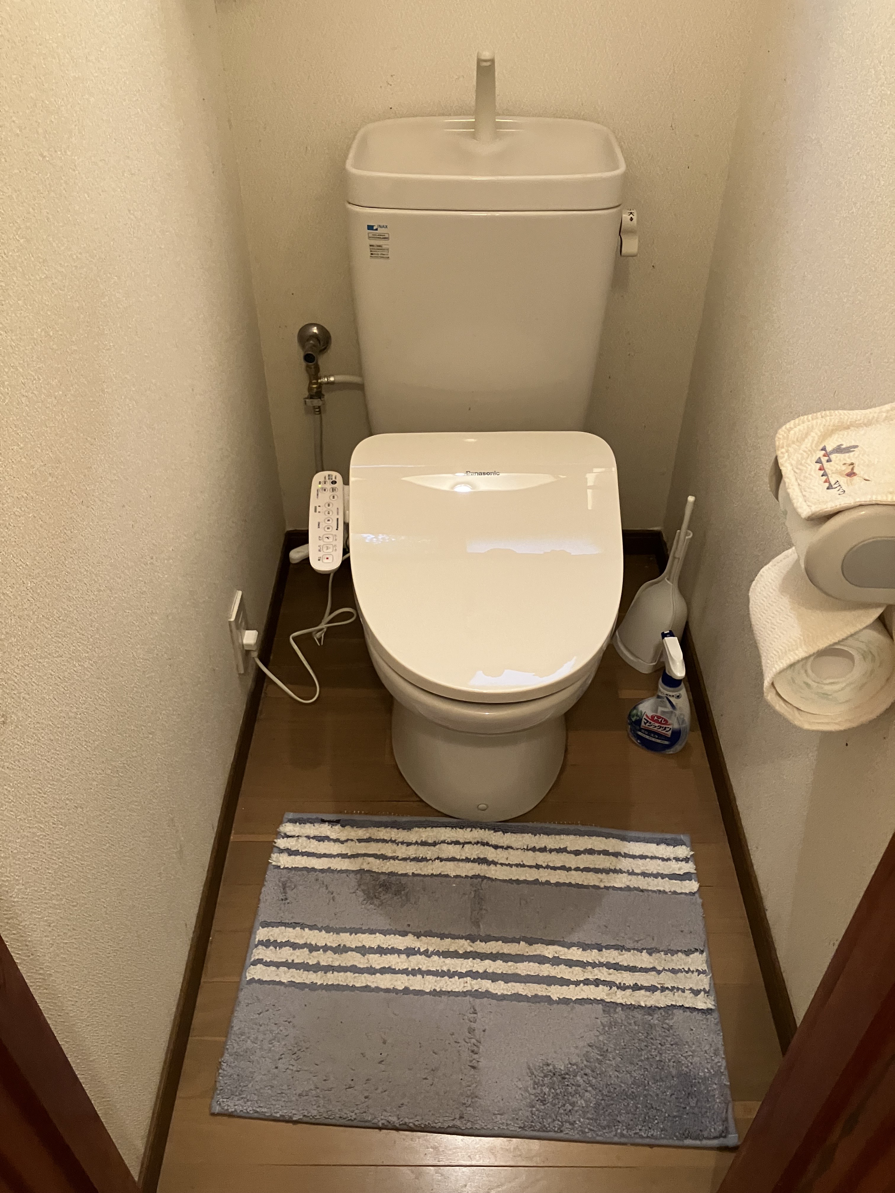 10年以上使用しているトイレのウォシュレット交換