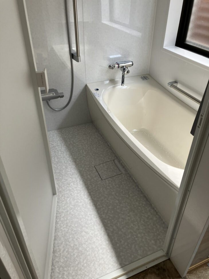 エコキュート交換、浴室改修工事｜伊豆の国市