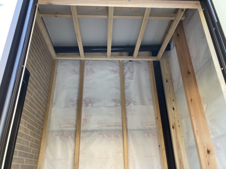 事業所に外部トイレ空間を新設