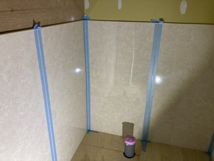 事業所に外部トイレ空間を新設