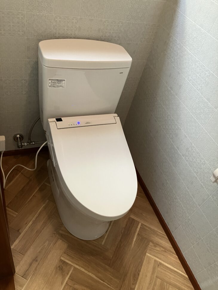 隅付タンクのトイレリフォーム｜裾野市
