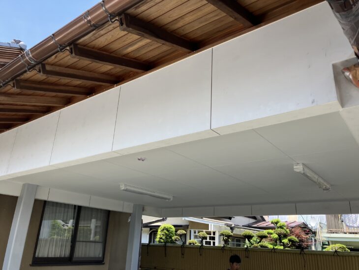 駐車場の塗装工事施工事例。費用と工事内容を解説