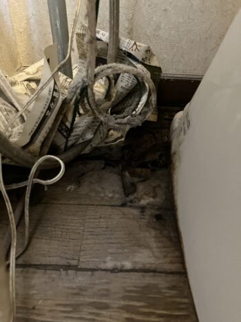 水漏れ発生から約5年間使用していなかったトイレの改修工事
