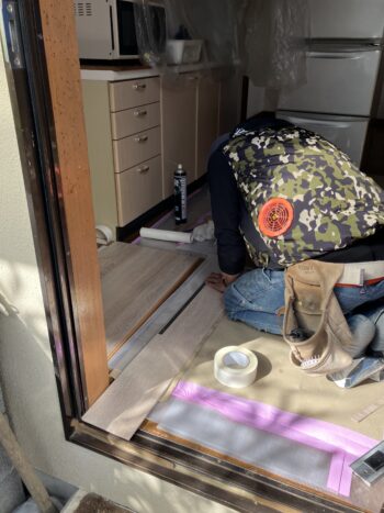 キッチン床工事