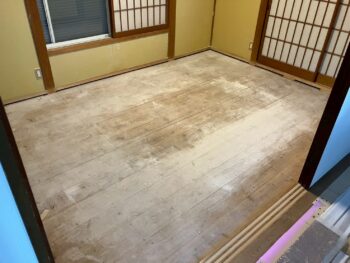 和室　畳撤去
