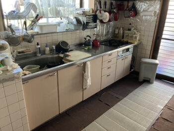 キッチン　ビフォー