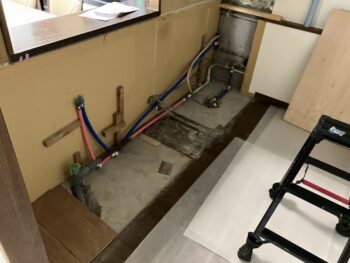 キッチン解体