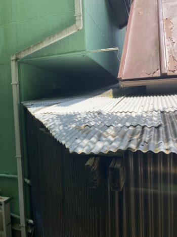 函南町｜波板改修工事｜耐久10年のポリカ遮熱で雨漏りも安心