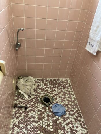 トイレ解体後