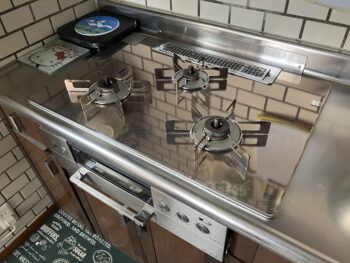 オールステンレスのキッチン「クリナップ　ステディア」のリフォーム┃三島市129万円（税込み）