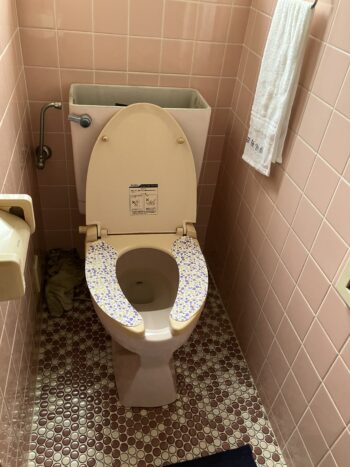 トイレリフォーム前