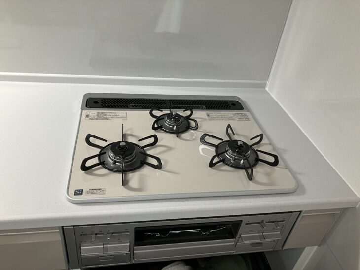 キッチン完成　コンロ