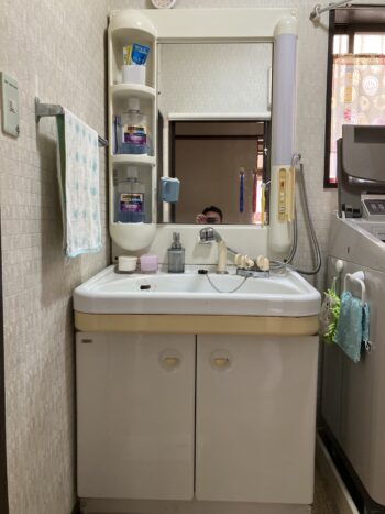 既存の洗面化粧台