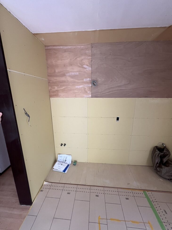 キッチン　壁造作