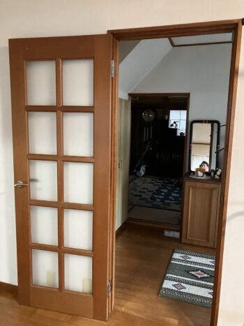 リビング　ドア