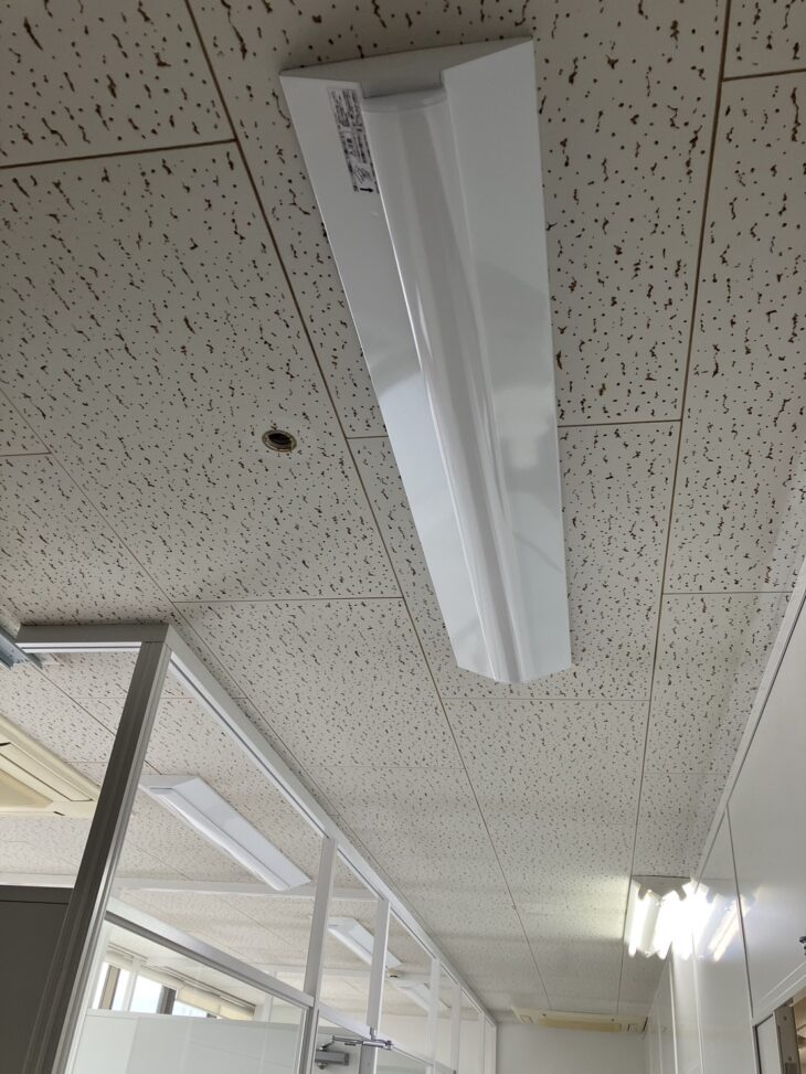 LED照明　取り付け