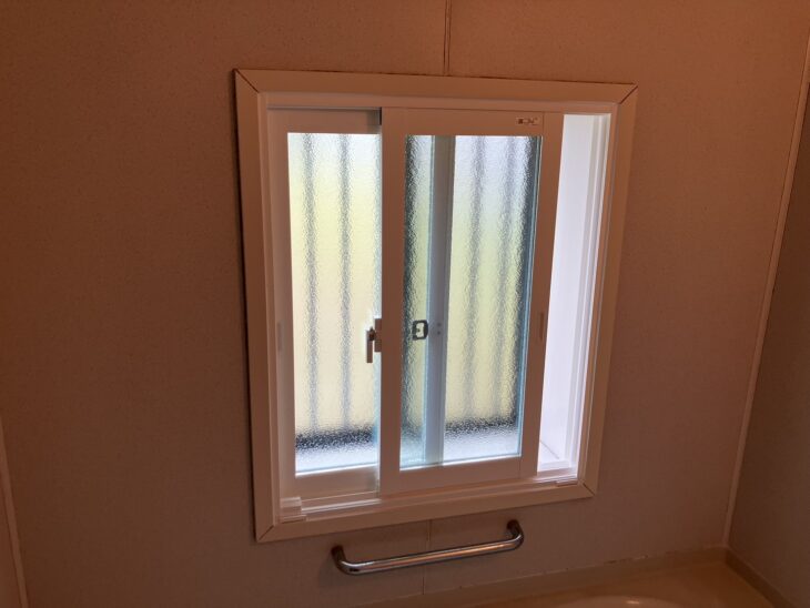 浴室　内窓設置