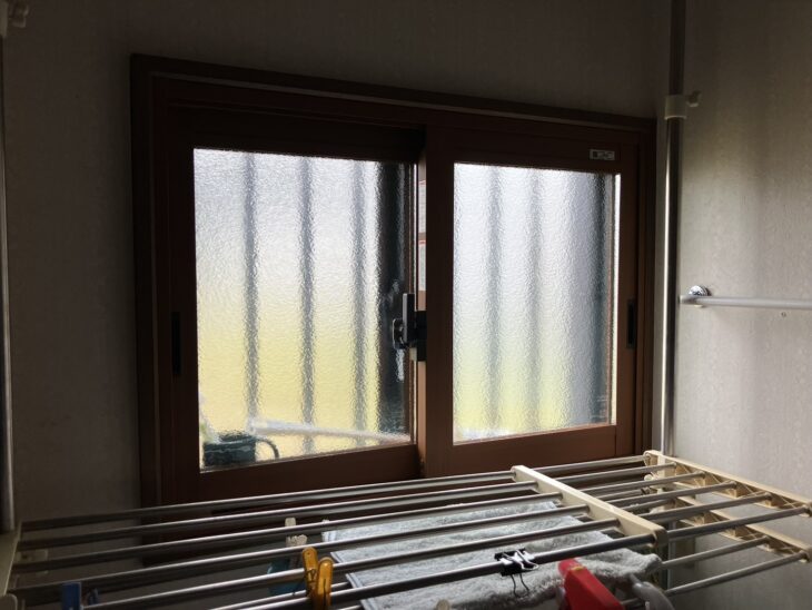 脱衣所　内窓設置