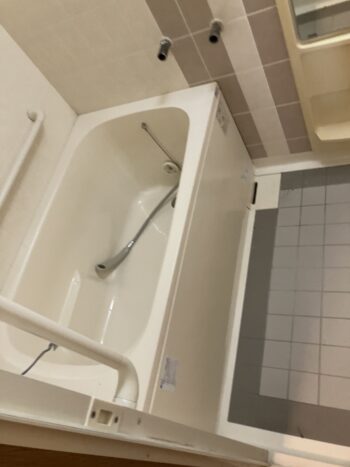 工事前　ユニットバス