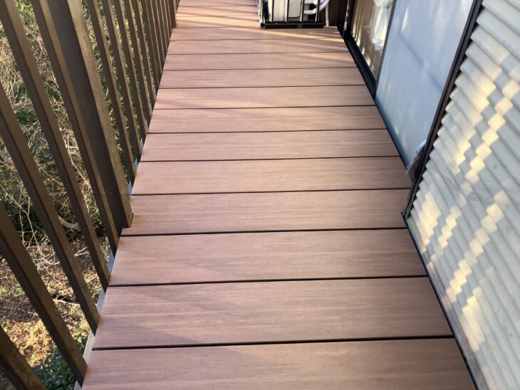 ウッドデッキ　交換完了