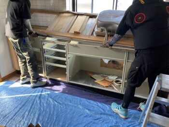 キッチン解体