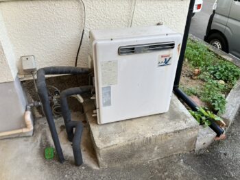 給湯器　交換前