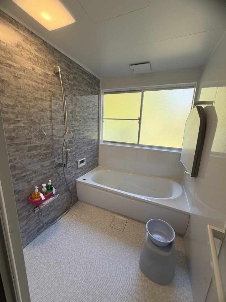 ユニットバス　TOTOサザナ