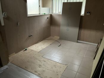 キッチン　下地作り